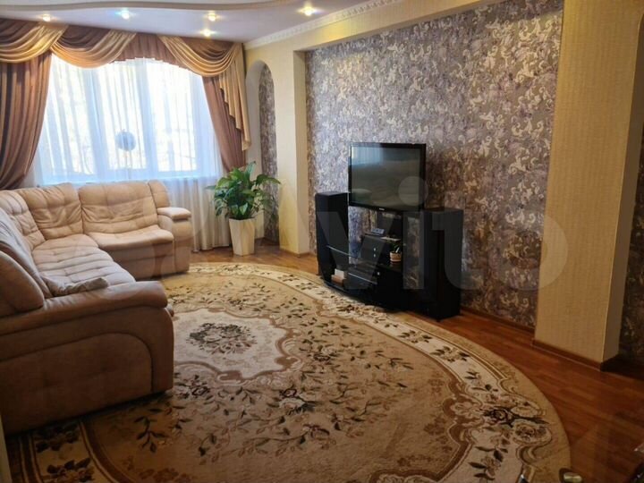 3-к. квартира, 100,4 м², 4/6 эт.