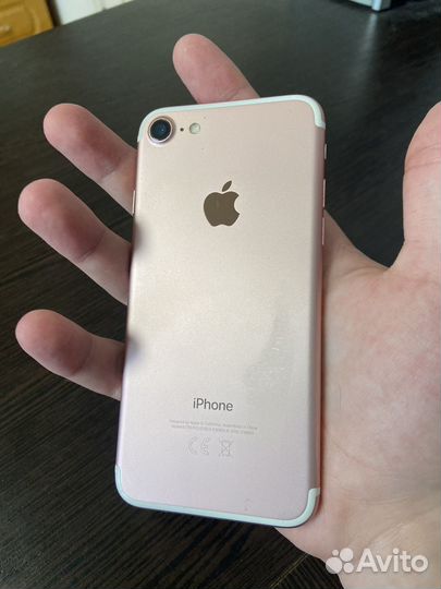 iPhone 7, 32 ГБ