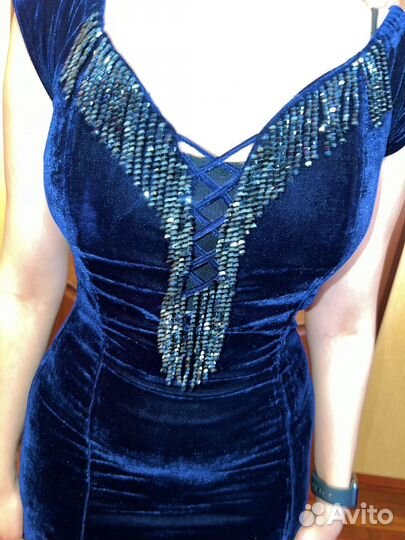 Платье велюровое