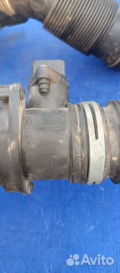Расходомер воздуха,патрубок воздухозаборника Q7 4L