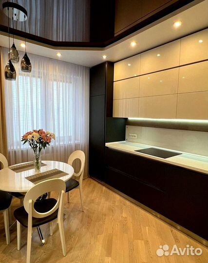 Кухня современная на заказ. Доставка и сборк