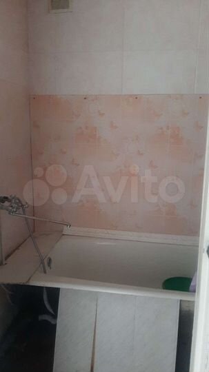 2-к. квартира, 52,4 м², 1/2 эт.