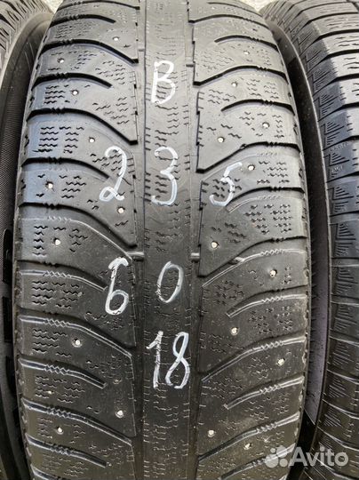 Bridgestone Ice Cruiser 7000 235/60 R18 107T