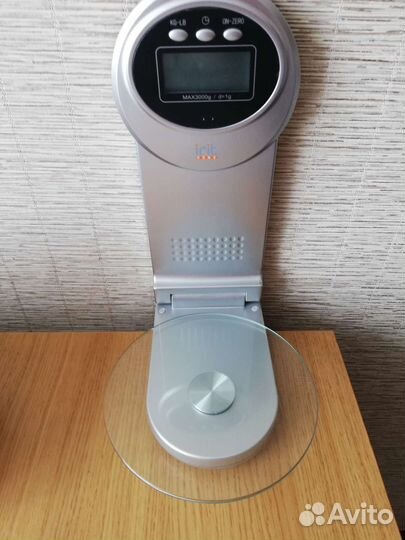 Весы кухонные электронные (часы)