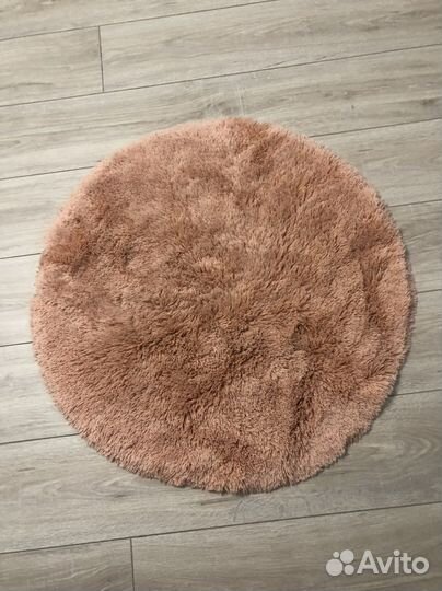 Коврики для ванной и туалета