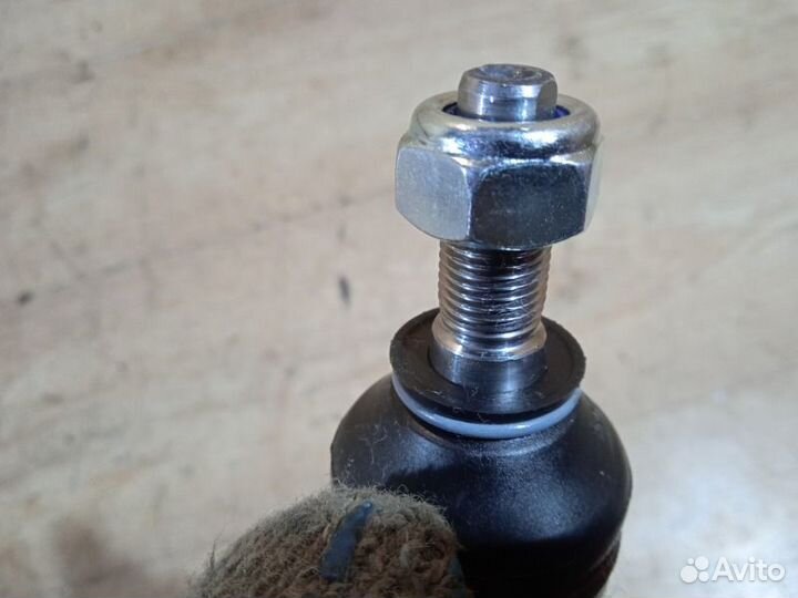 Наконечник рулевой передний Suzuki Grand Vitara