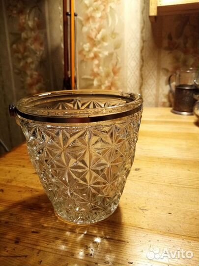 Ваза конфетница резное стекло СССР