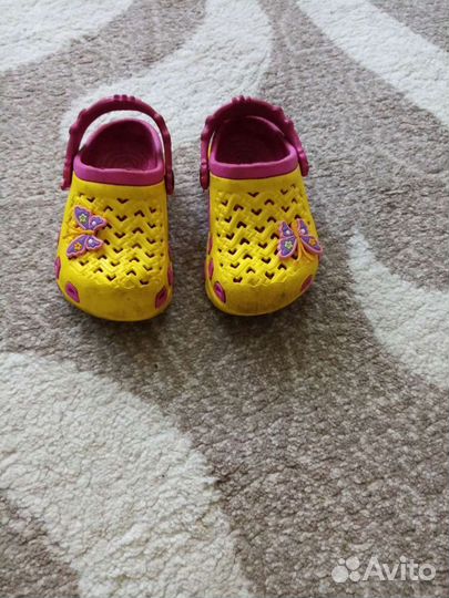 Сланцы детские crocs