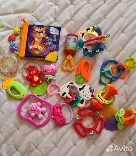 Погремушка прорезыватель