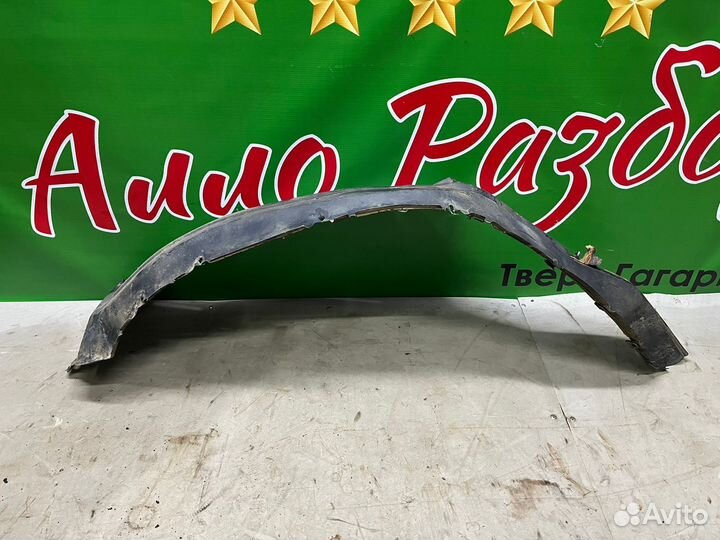 Подкрылок передний левый mitsubishi pajero 2