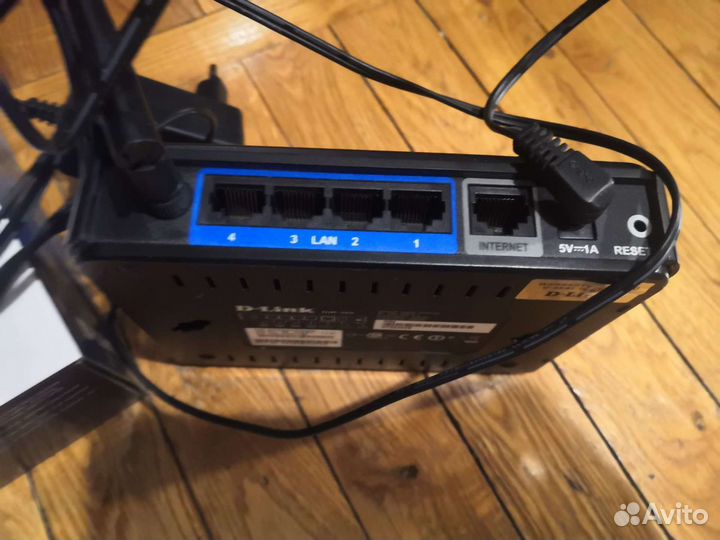 Маршрутизатор D-Link DIR-300