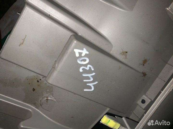 Бардачок Toyota Camry 40 седан 2.4Л 2008