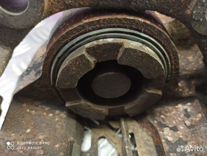 Суппорт передний правый Ситроен Ксантия 1