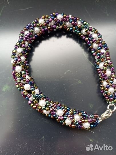 Браслет из бисера