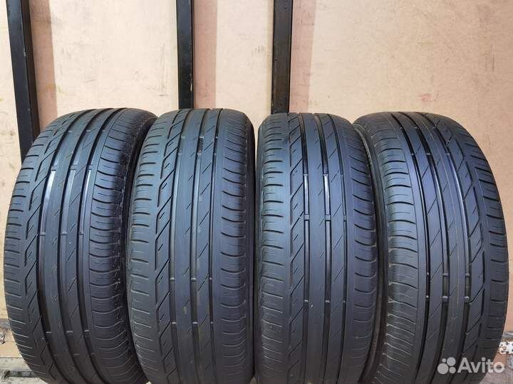 Bridgestone Turanza T001 205/55 R17