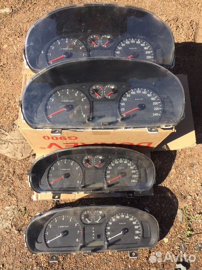 Авторазбор Hyundai Sonata 5 EF панель приборов