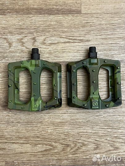 Педали велосипедные Salt Stealth Pedal