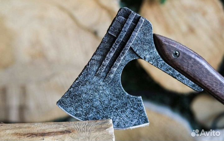 Топор Xaй-Teк