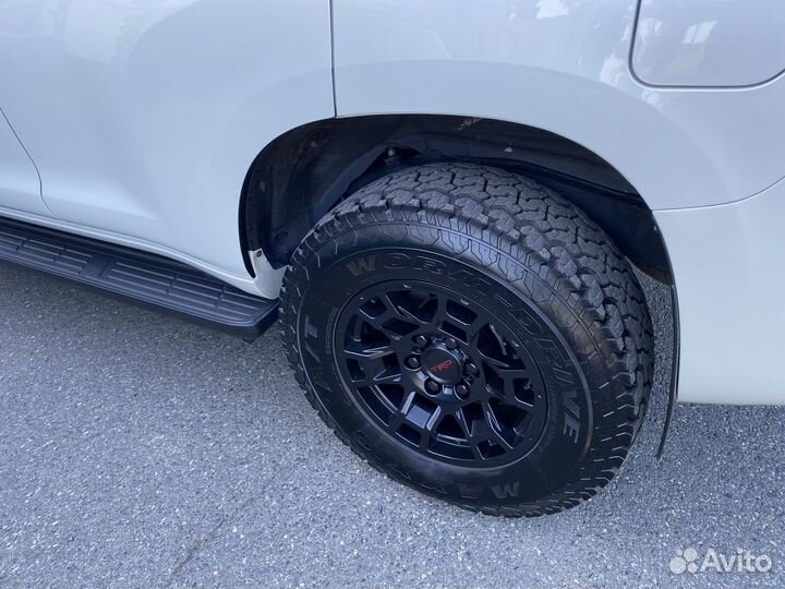 Колеса TRD 6/139.7 с шинами Maxxis A/T 265/70 R17