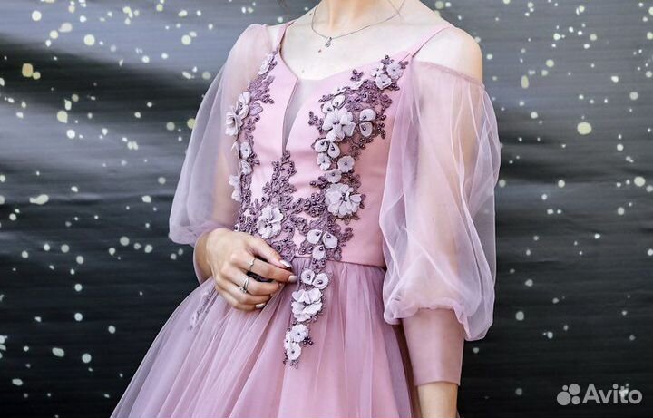 Вечернее платье