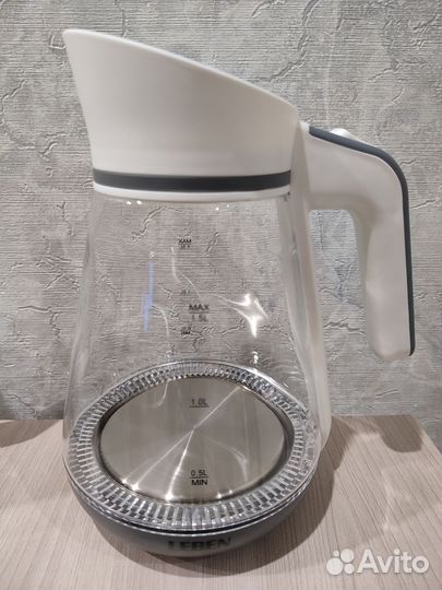 Чайник электрический новый