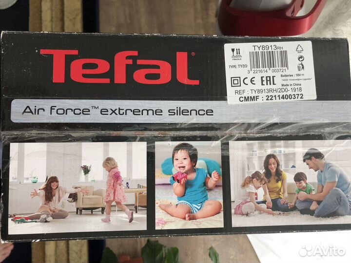 Пылесос вертикальный Tefal. Новый