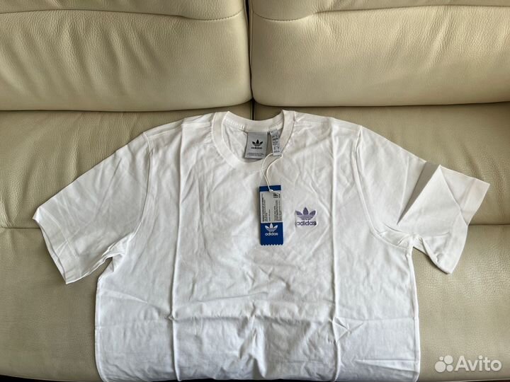 Футболка adidas Originals Essential Tee White