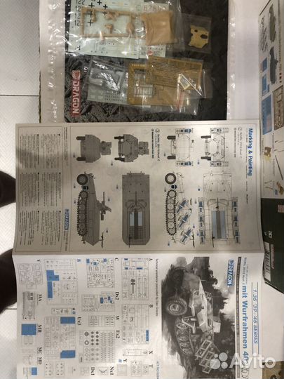 «dragon» Sd.Kfz. 251/2 Ausf.C mit Wurfrahmen 40