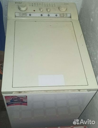 Стиральная машина с вертикальной загрузкой