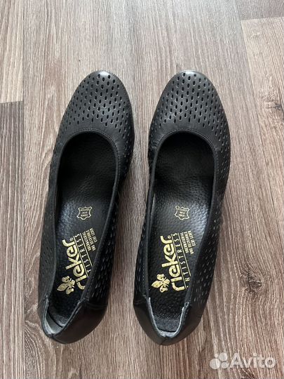 Туфли кожаные женские