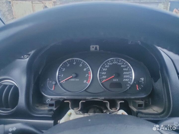 Щиток приборов Мазда 6 GG