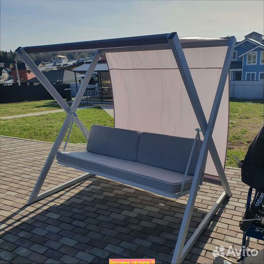 Садовые Качели 3-х местные Сакура-мс12д2