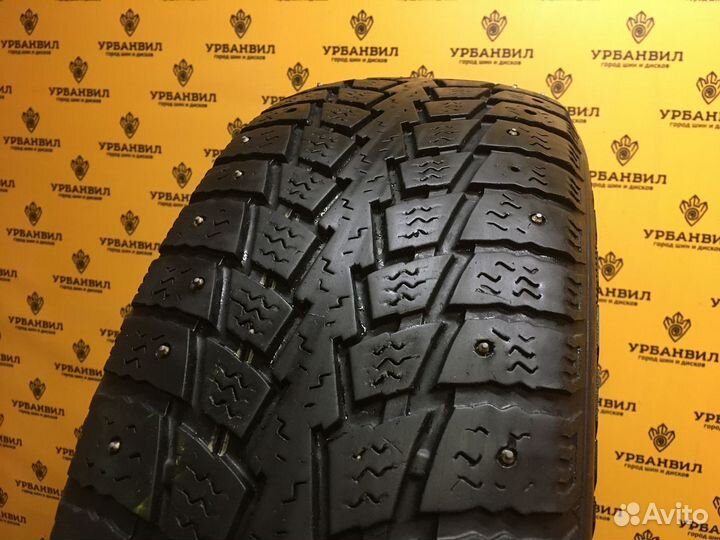 Kumho Power Grip KC11 235/75 R15 104Q