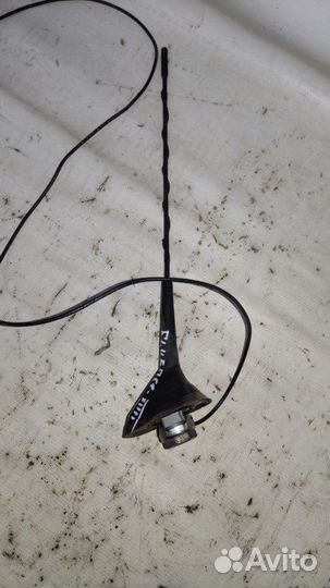 Антенна Renault Fluence L30R K4MV838 2014