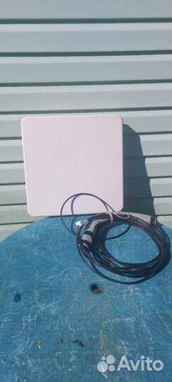 Антенна панельная 3G/4G 20 дБ zeta mimo 2x2 BOX