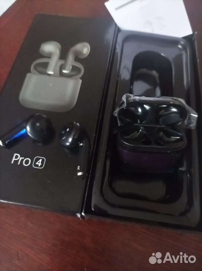 Беспроводные наушники Pro 4, чёрные, новые
