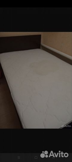 Кровать двухспальная с матрасом бу