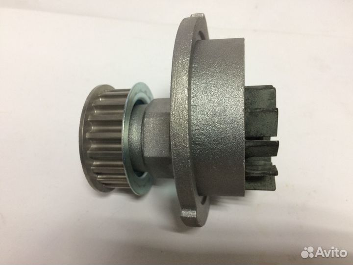 Помпа Насос Водяной Nexia Lanos 8 кл 96352648