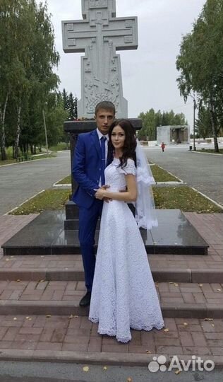 Платье свадебное