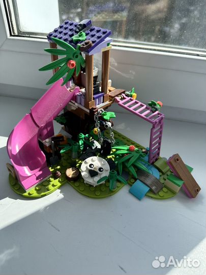 Lego домик на дереве
