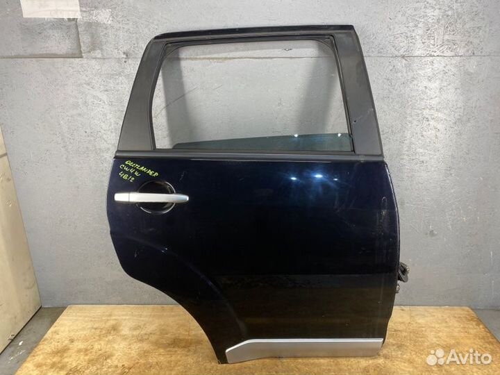 Задняя Правая Дверь Mitsubishi Outlander XL