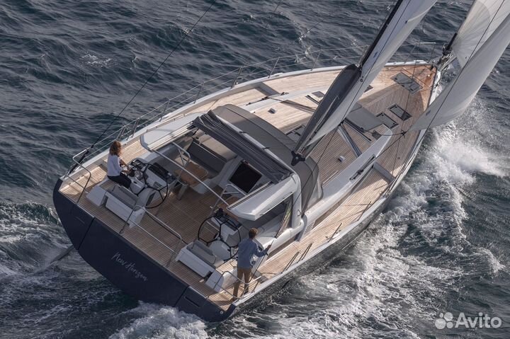 Парусная яхта Beneteau Oceanis Yacht 60