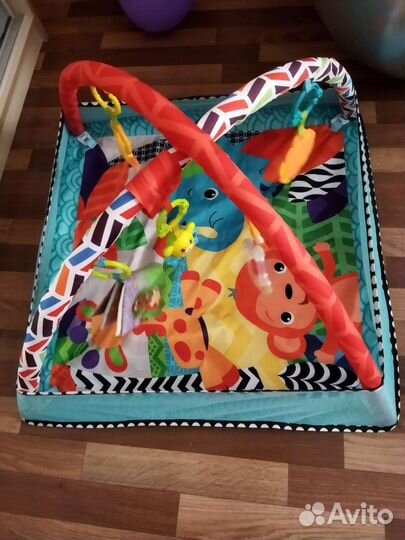 Развивающий коврик