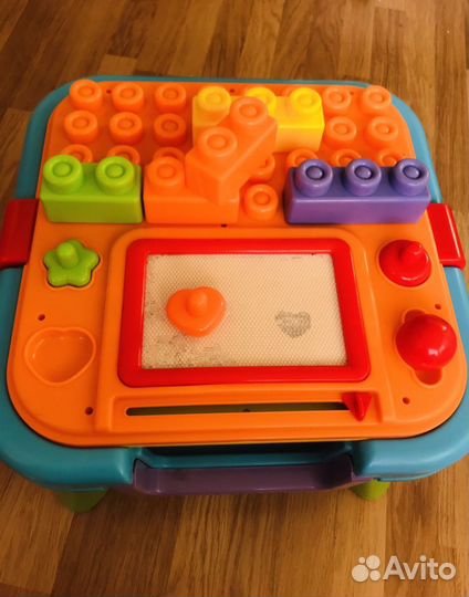 Развивающий стол