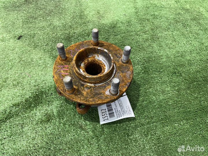 Ступица передняя левая Nissan Teana J32