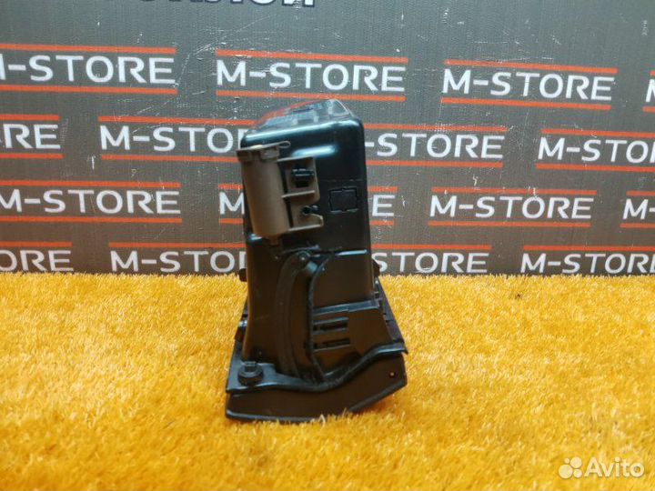 Бардачок Mercedes-Benz S-Class W220 113.960 1999