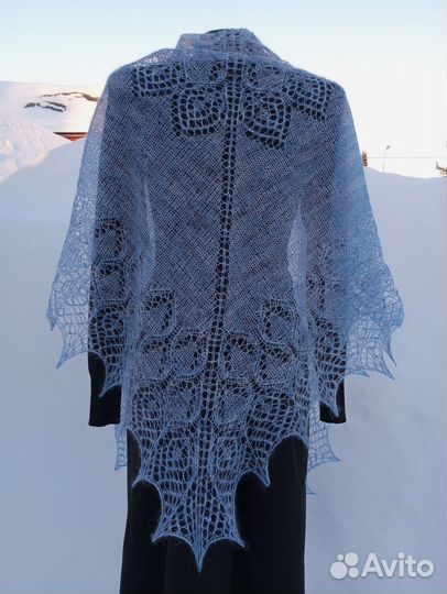 Вязаная шаль