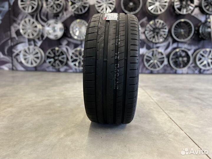 Yokohama Advan Sport V107 275/45 R21 110Y