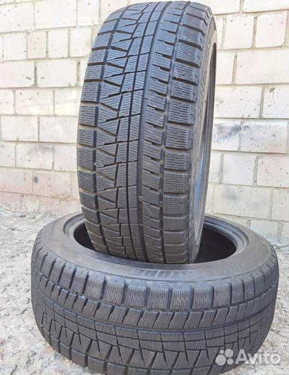 Bridgestone Blizzak Revo GZ 245/45 R18 96Q