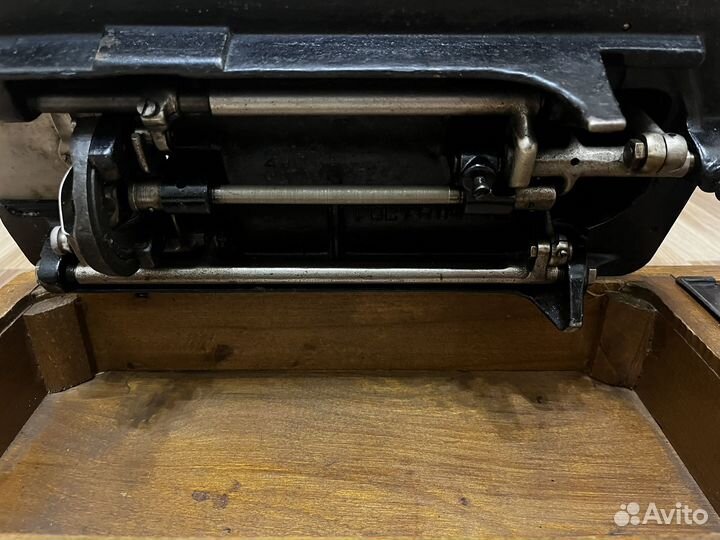 Швейная машинка подольская ручная